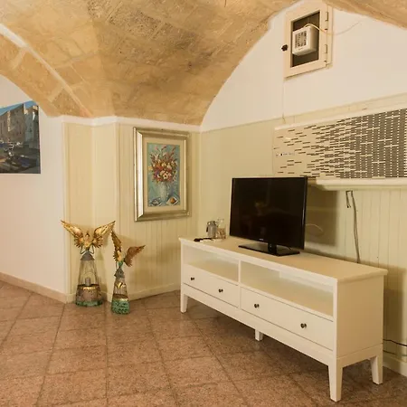 La Casa Dell'oste * Monopoli