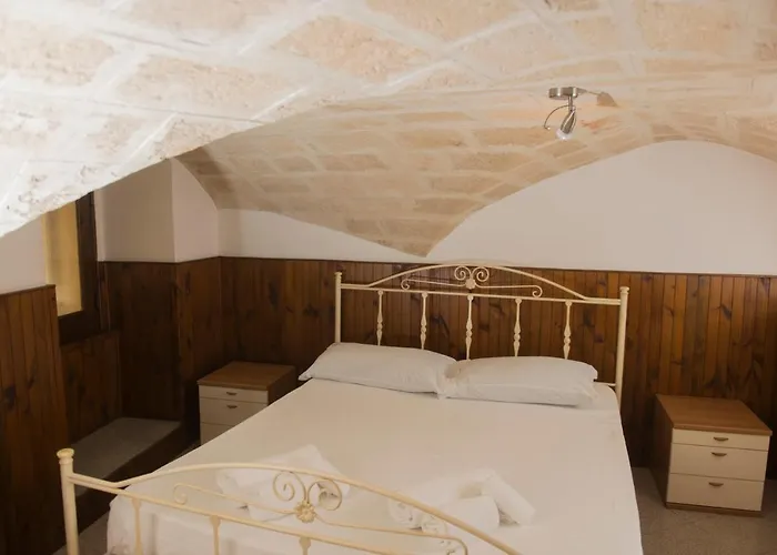 La Casa Dell'oste * Monopoli